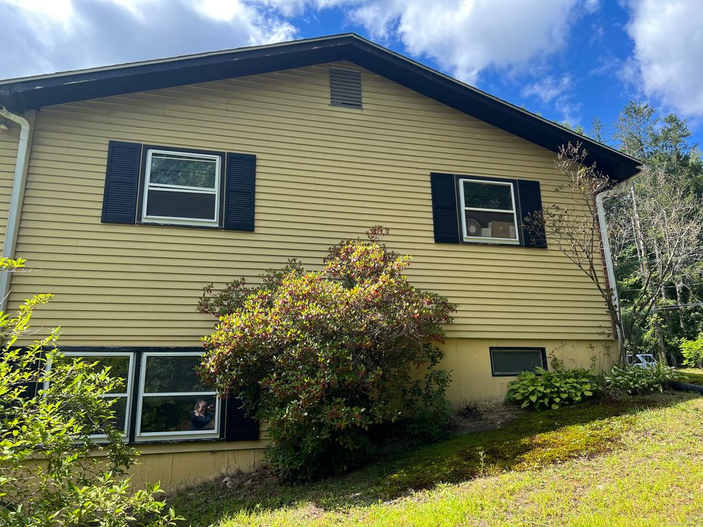 Photo of 19 Vickers Road, New Hartford, CT 06057 (MLS # 24134634)