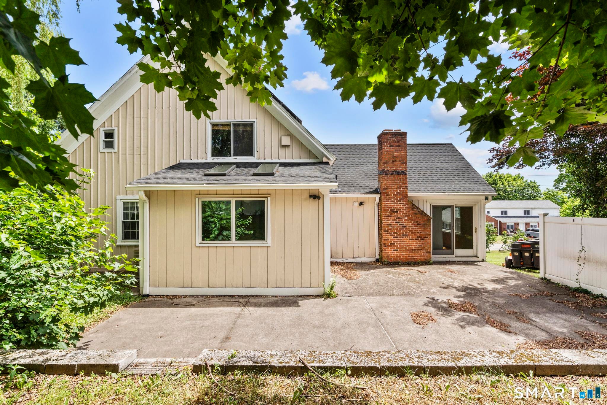 4 Gloria Road