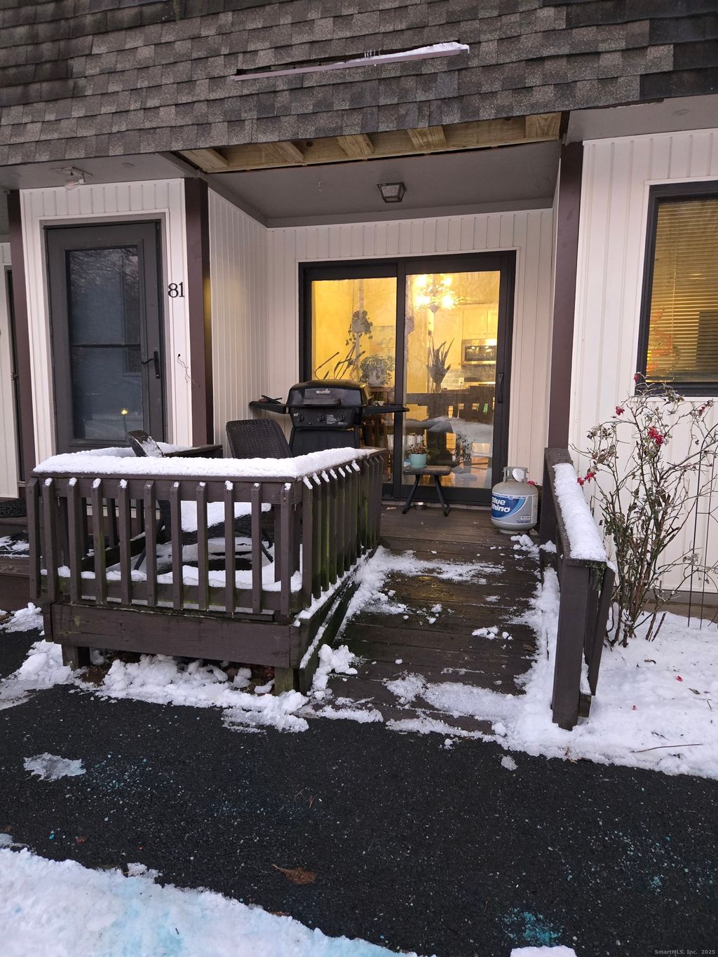 Photo of 78 Landing Circle #78, Suffield, CT 06078 (MLS # 24143155)