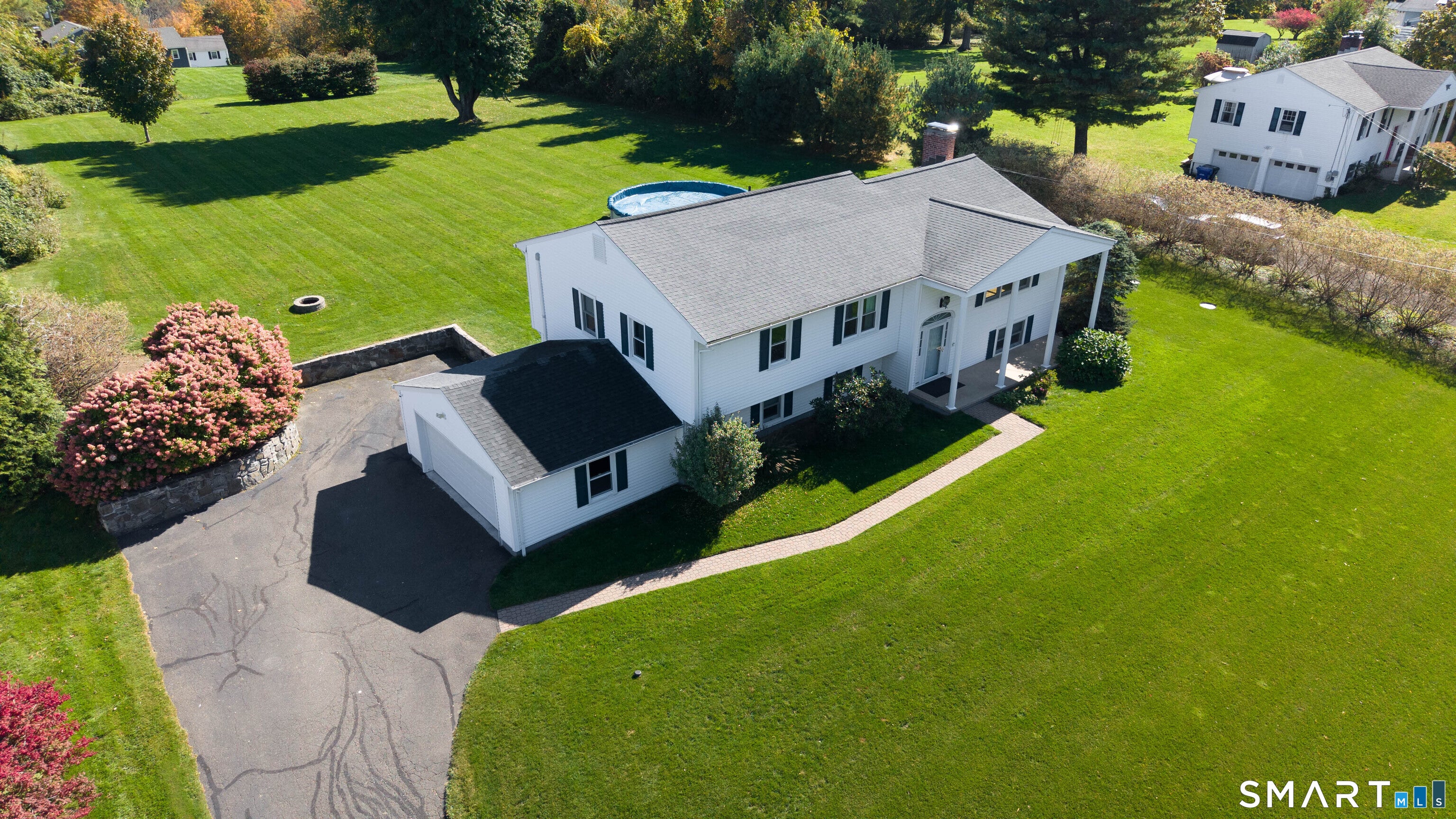 9 Surrey Drive