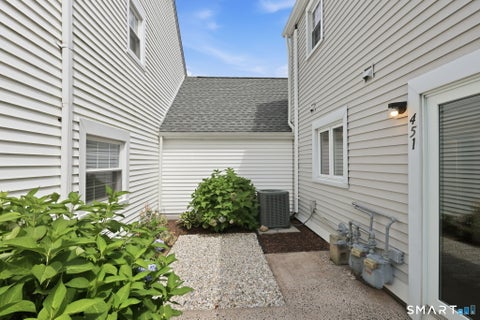 Tiny photo for 451 Dowd Avenue #451, Canton, CT 06019 (MLS # 24200121)