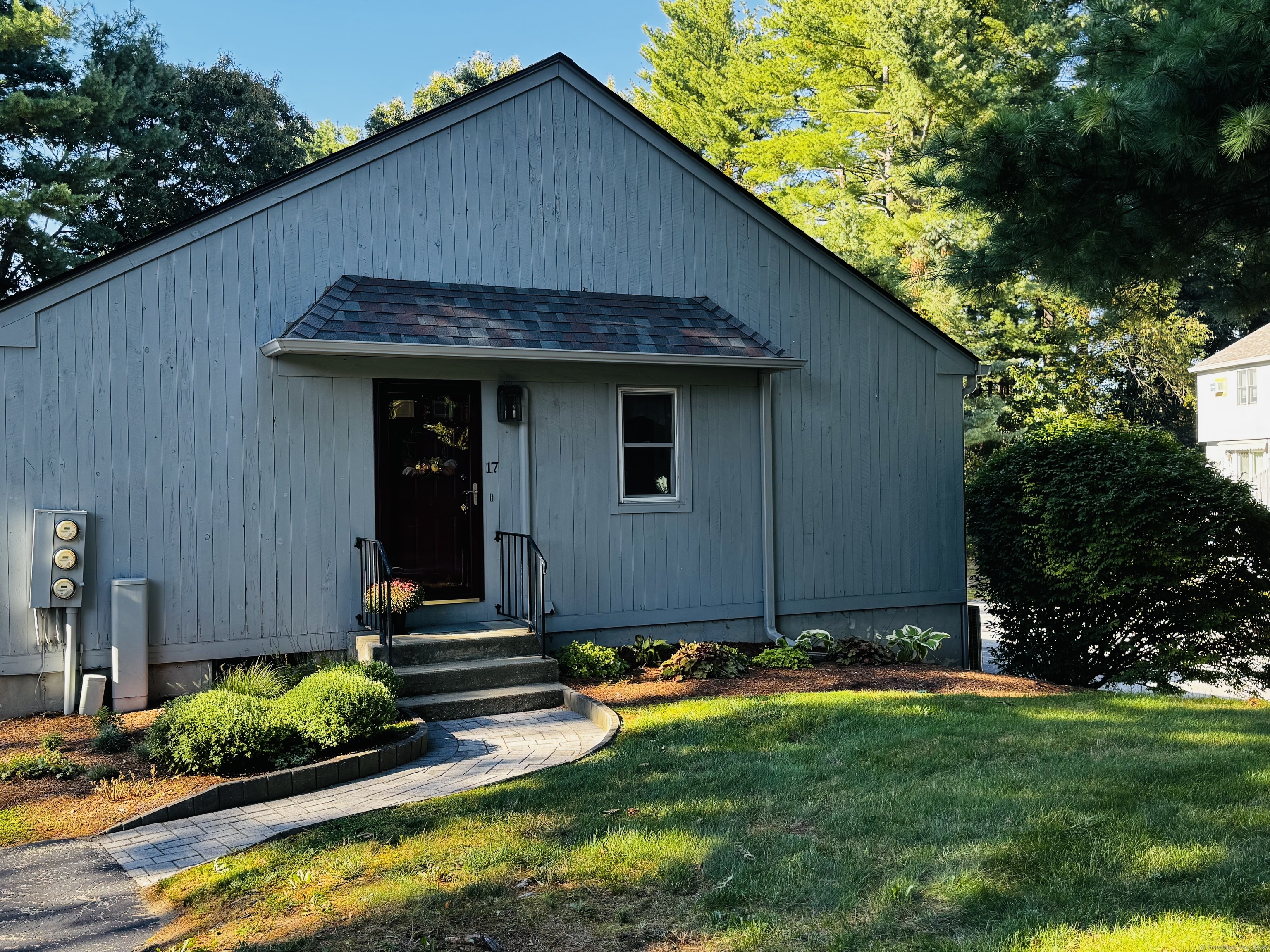 Woodstock, Connecticut 06281, United States, 1 Bedroom Bedrooms, ,1 BathroomBathrooms,Residential,Coming Soon,212293