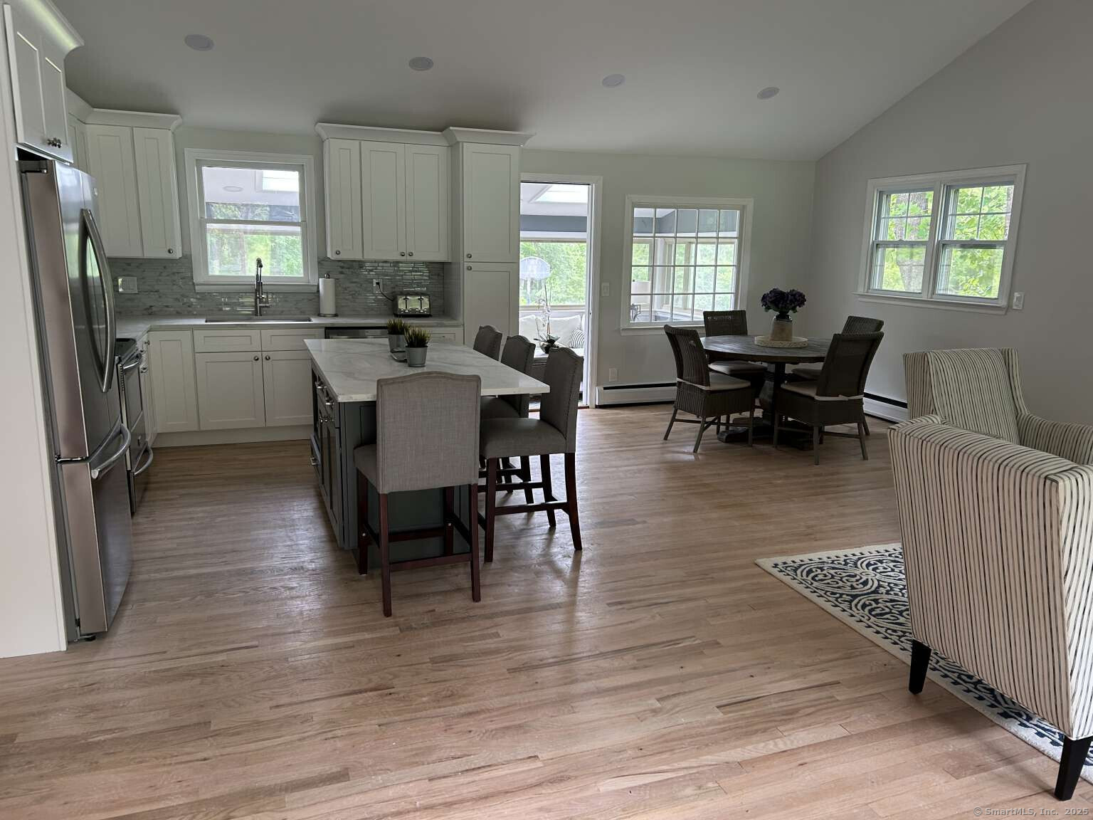 18 Great Meadow Road