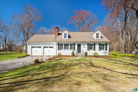 Photo of 20 Olmstead Lane, Ridgefield, CT 06877 (MLS # 24165032)