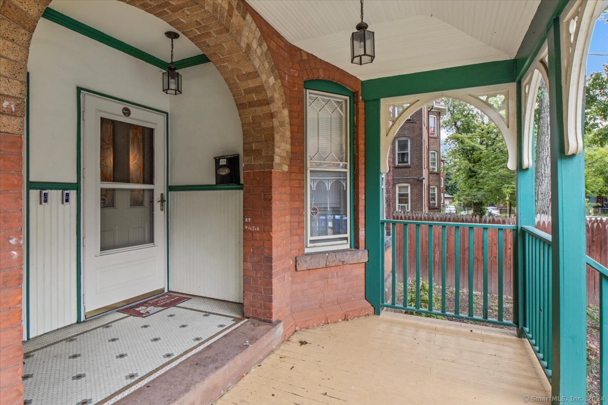 2 Putnam Heights, Hartford, Connecticut image 2