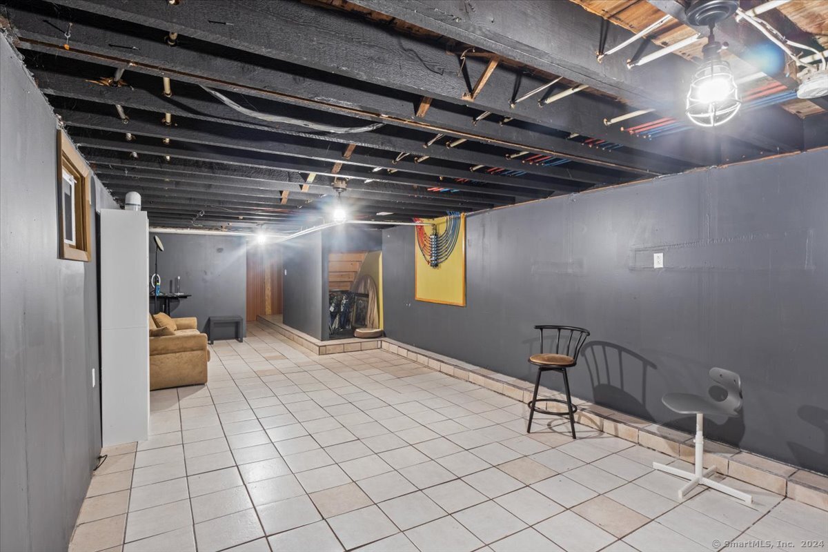 2 Putnam Heights, Hartford, Connecticut image 24