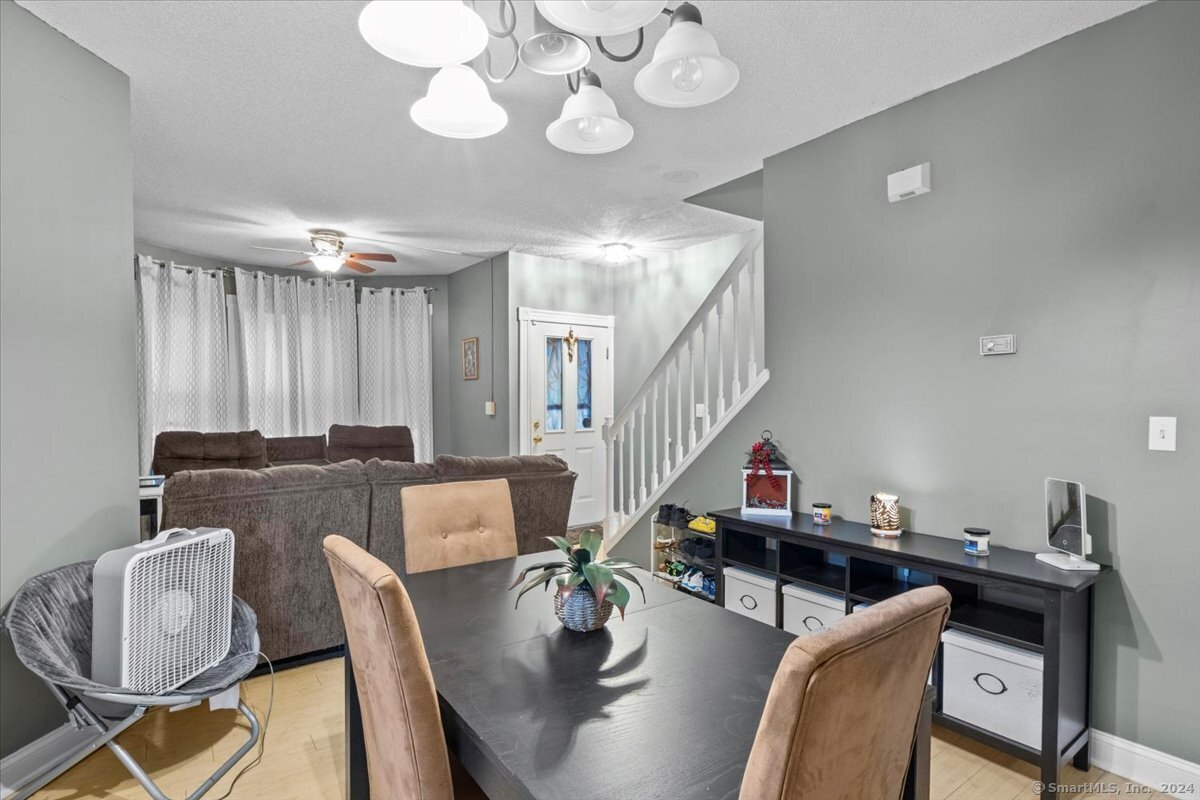 2 Putnam Heights, Hartford, Connecticut image 10