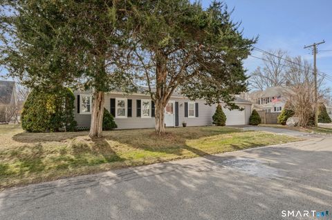 Photo of 54 Sea Crest Avenue, East Lyme, CT 06357 (MLS # 24135626)