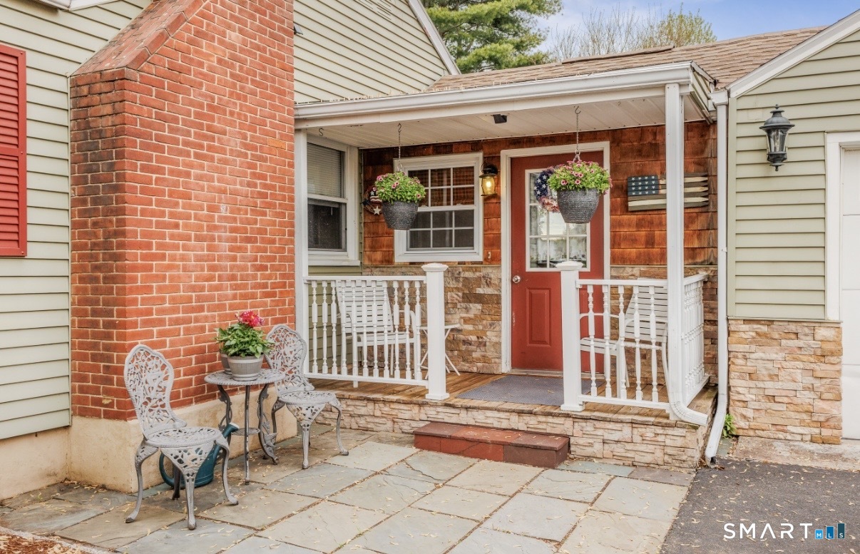 17 Trinity Lane