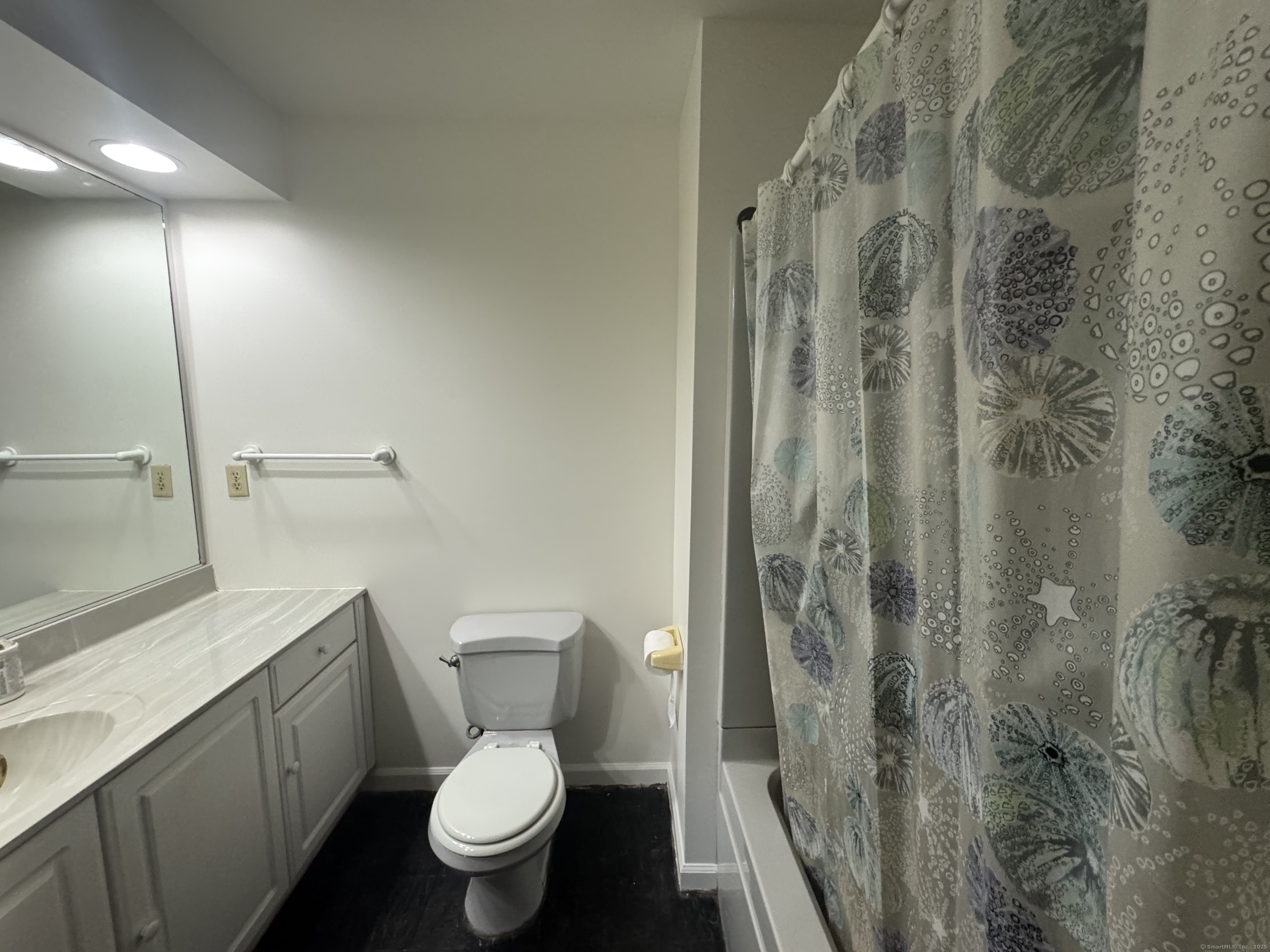 499 Kitemaug Road, Montville, Connecticut image 9