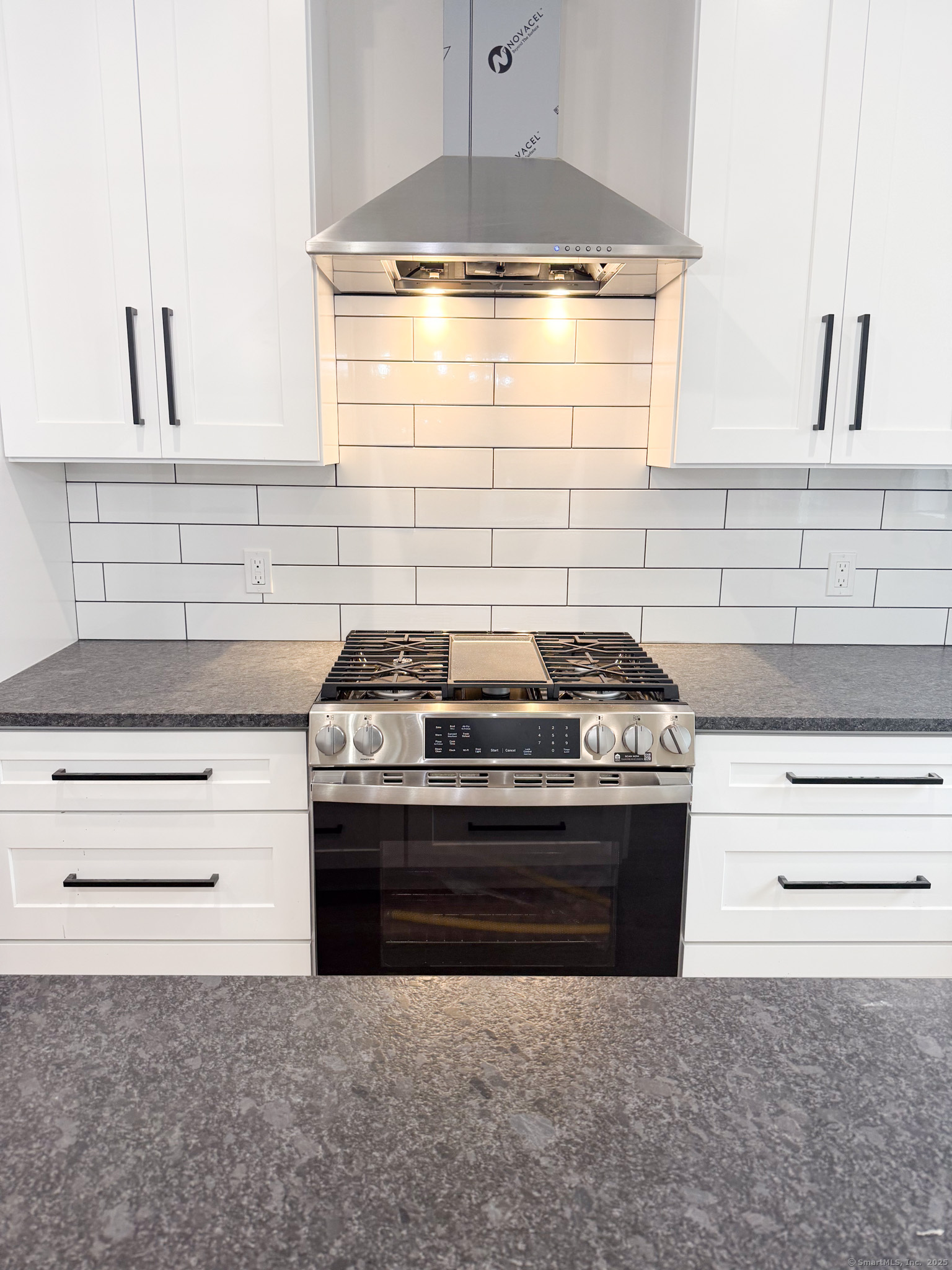 Berlin, Connecticut 06037, United States, 3 Bedrooms Bedrooms, ,2 BathroomsBathrooms,Residential,Coming Soon,163121