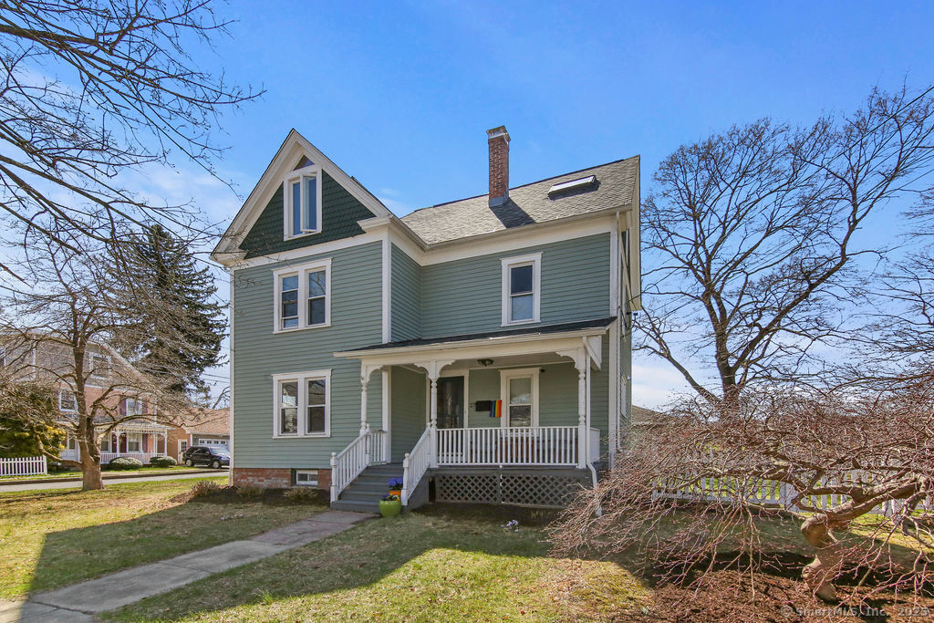 Property for Sale at Catherine Street, Middletown, Connecticut - Bedrooms: 4 
Bathrooms: 2 
Rooms: 8  - $368,000