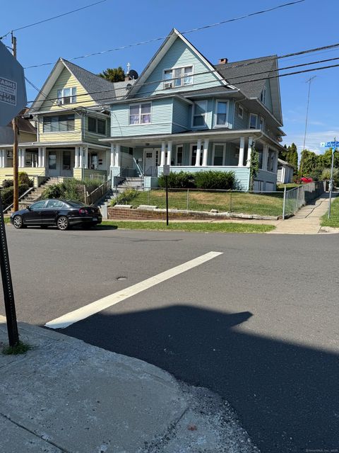 361 Ridgefield Avenue Bridgeport CT 06610