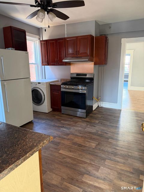 Photo of 117 Shultas Street, Hartford, CT 06114 (MLS # 24152254)