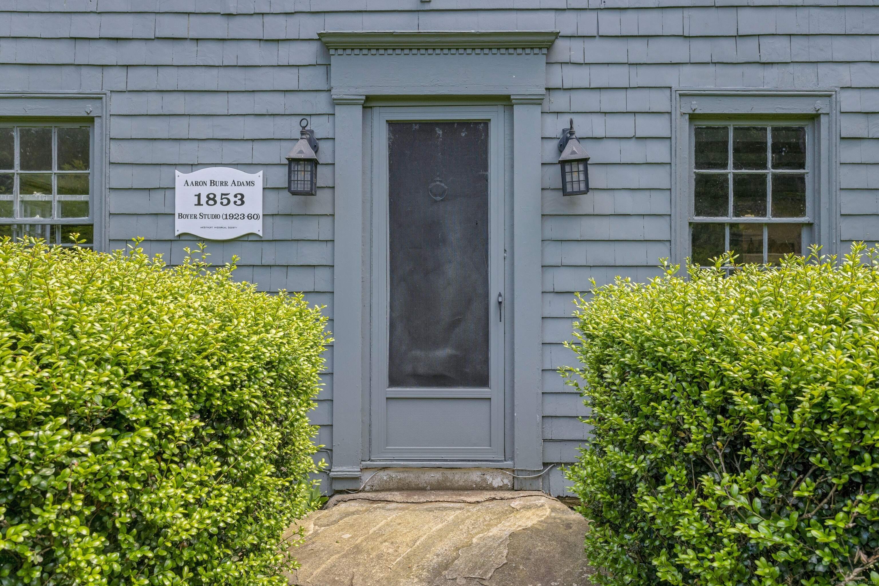 112 Easton Road