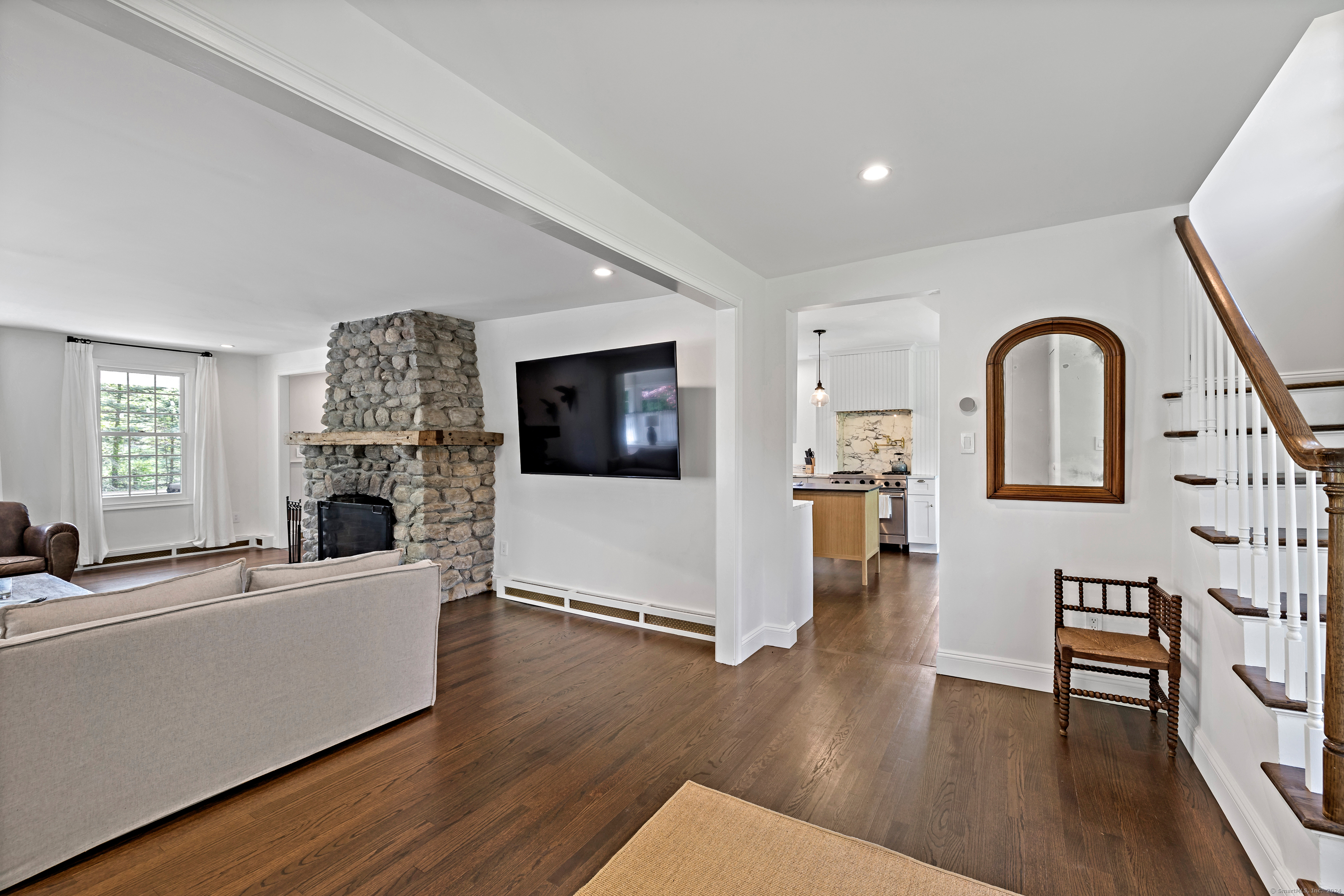 429 Chestnut Land Road, New Milford, Connecticut image 9