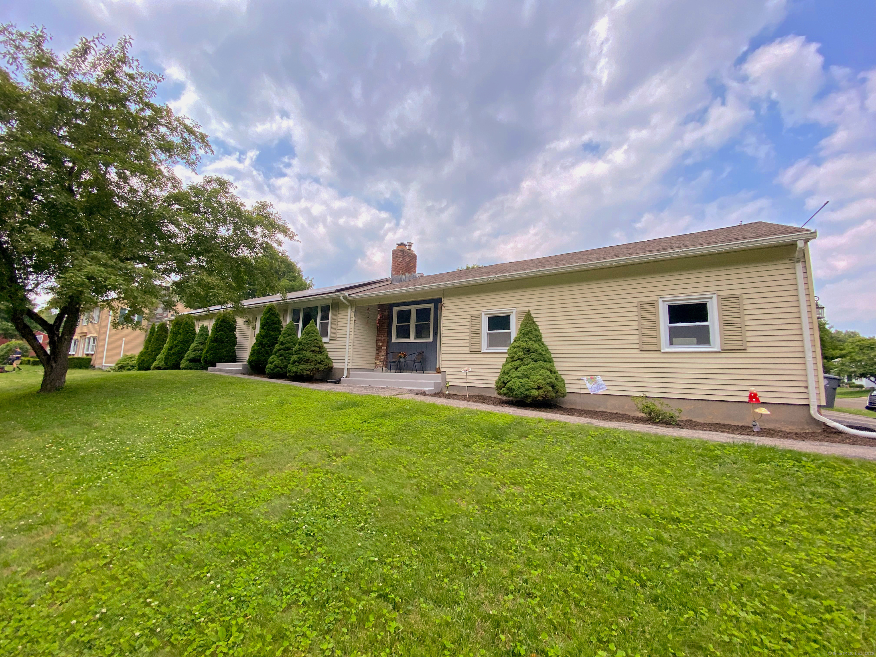 1 Deerfield Circle