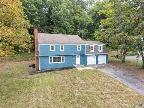 Homes For Sale - 167 Carriage Drive<br/> Glastonbury, CT 06033