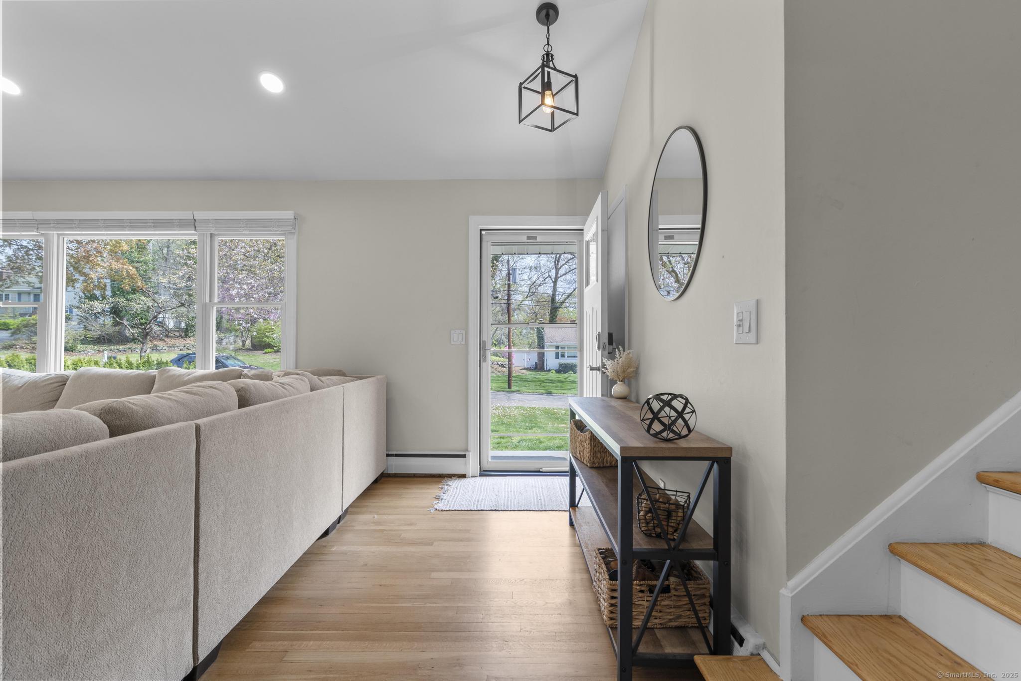 5 Kingsbury Road, Norwalk, Connecticut image 9