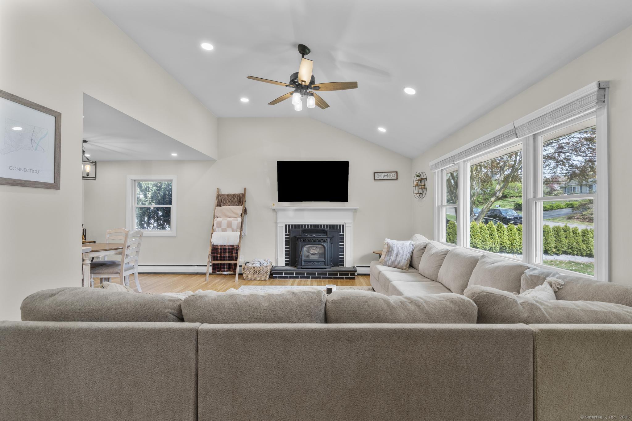 5 Kingsbury Road, Norwalk, Connecticut image 7