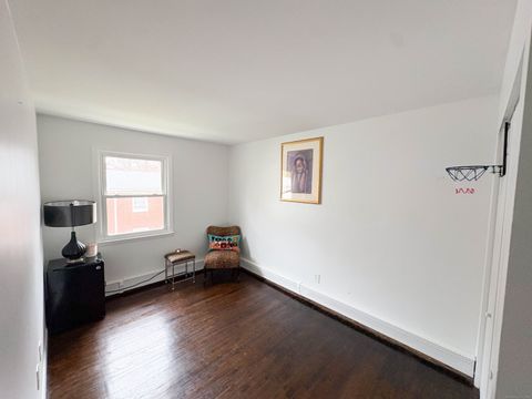 Tiny photo for 32 Karen Court #b, Bridgeport, CT 06606 (MLS # 24142493)
