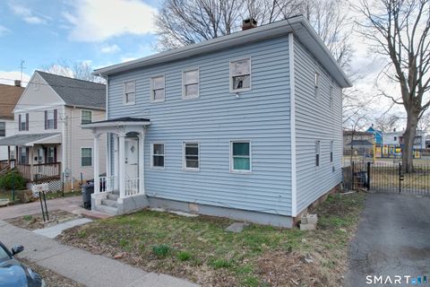 Multifamily For Sale - 41 Loomis Street<br/> Hartford, CT 06120