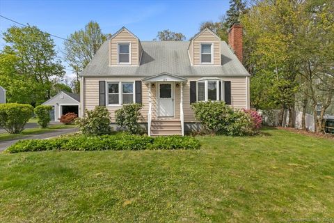 Photo of 119 Sunnyside Court, Milford, CT 06460 (MLS # 24166885)