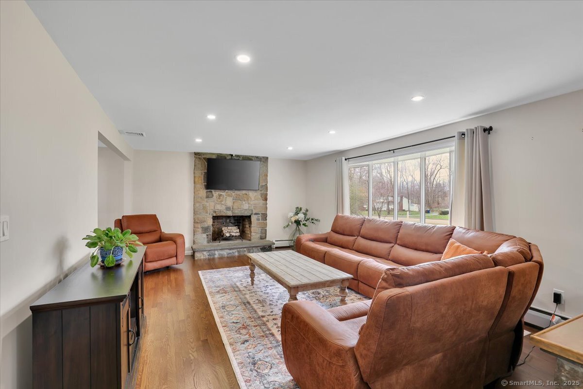 87 Birchwood Drive, North Branford, Connecticut image 3
