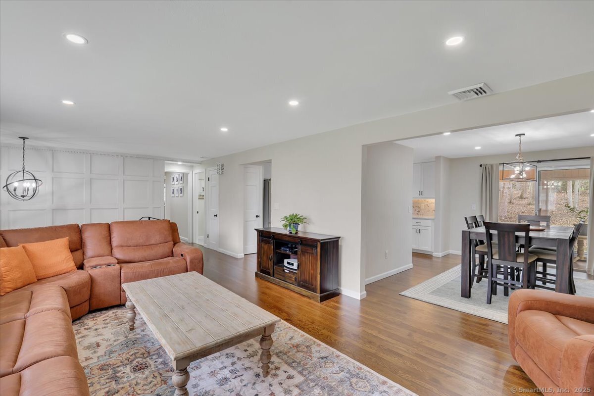 87 Birchwood Drive, North Branford, Connecticut image 4