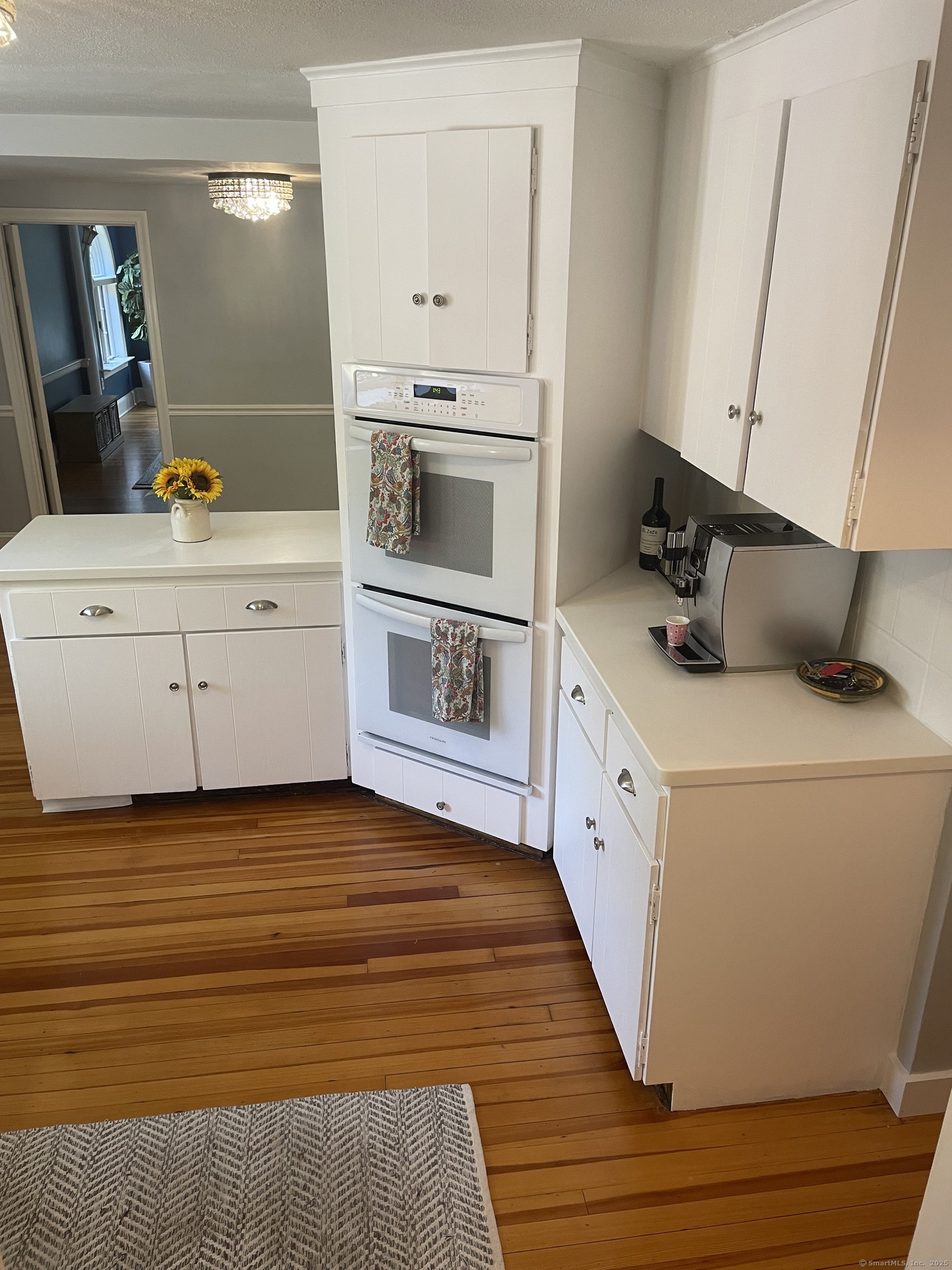 386 Bloomfield Avenue, West Hartford, Connecticut image 7