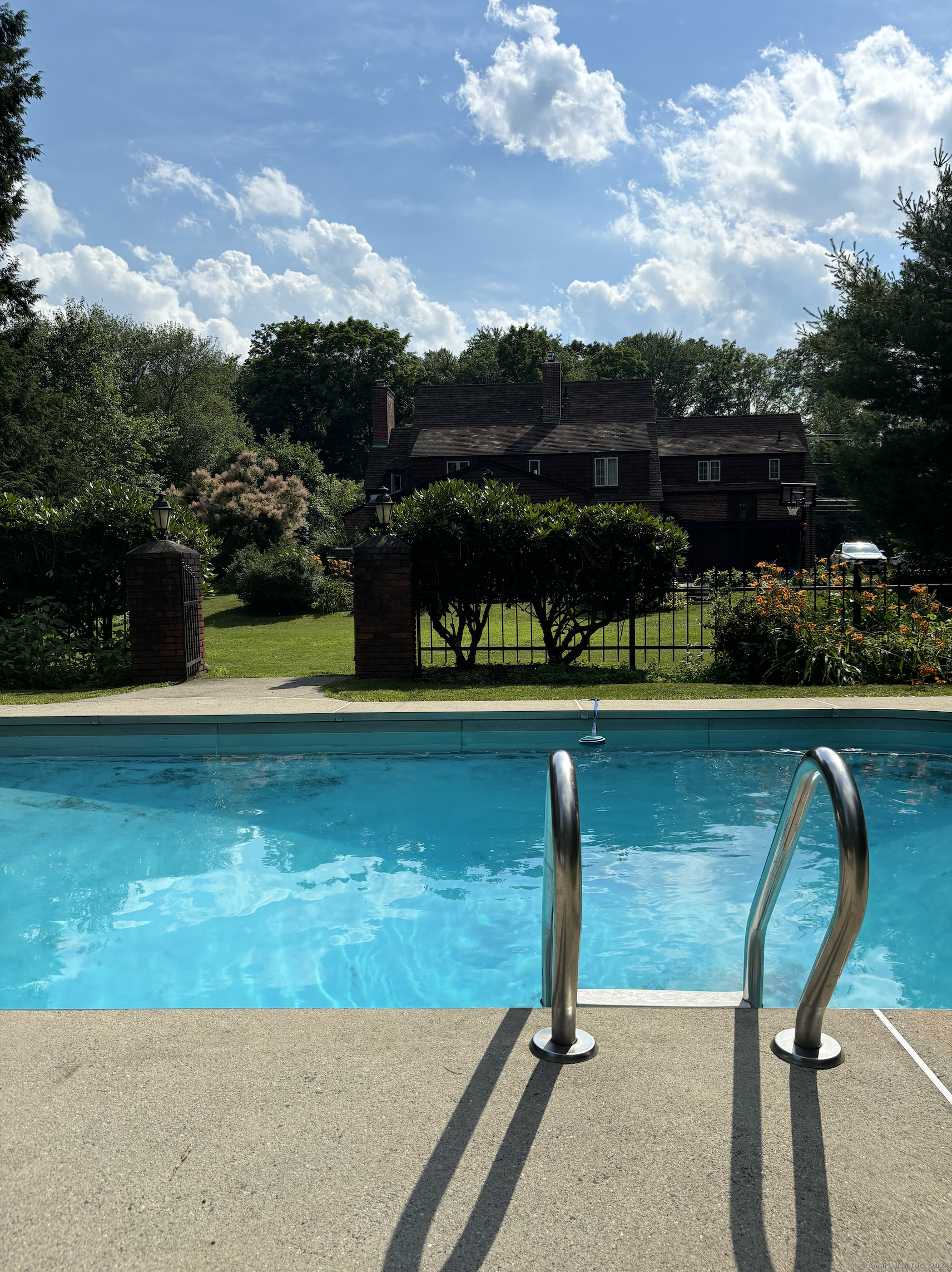 386 Bloomfield Avenue, West Hartford, Connecticut image 38