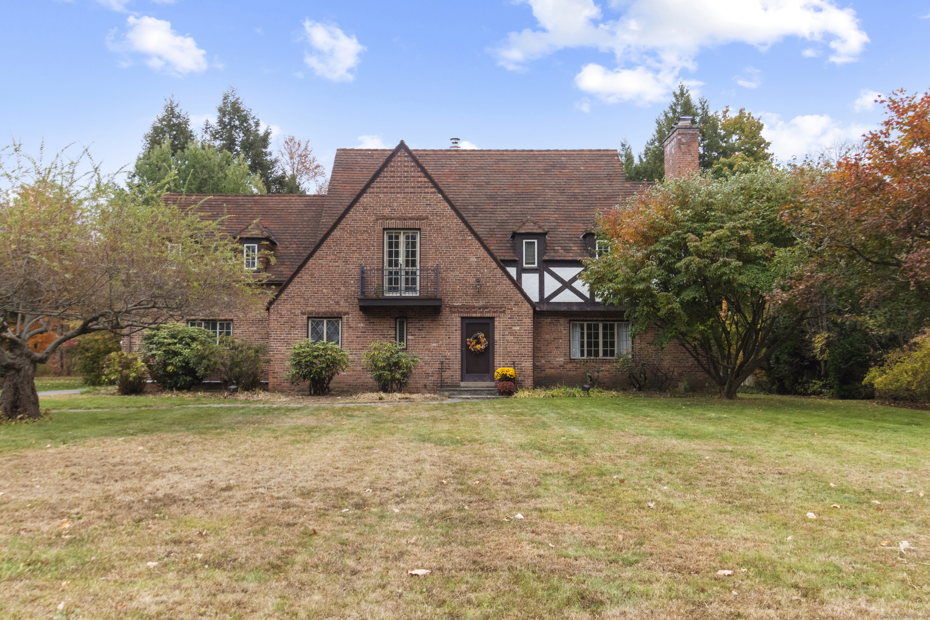 386 Bloomfield Avenue