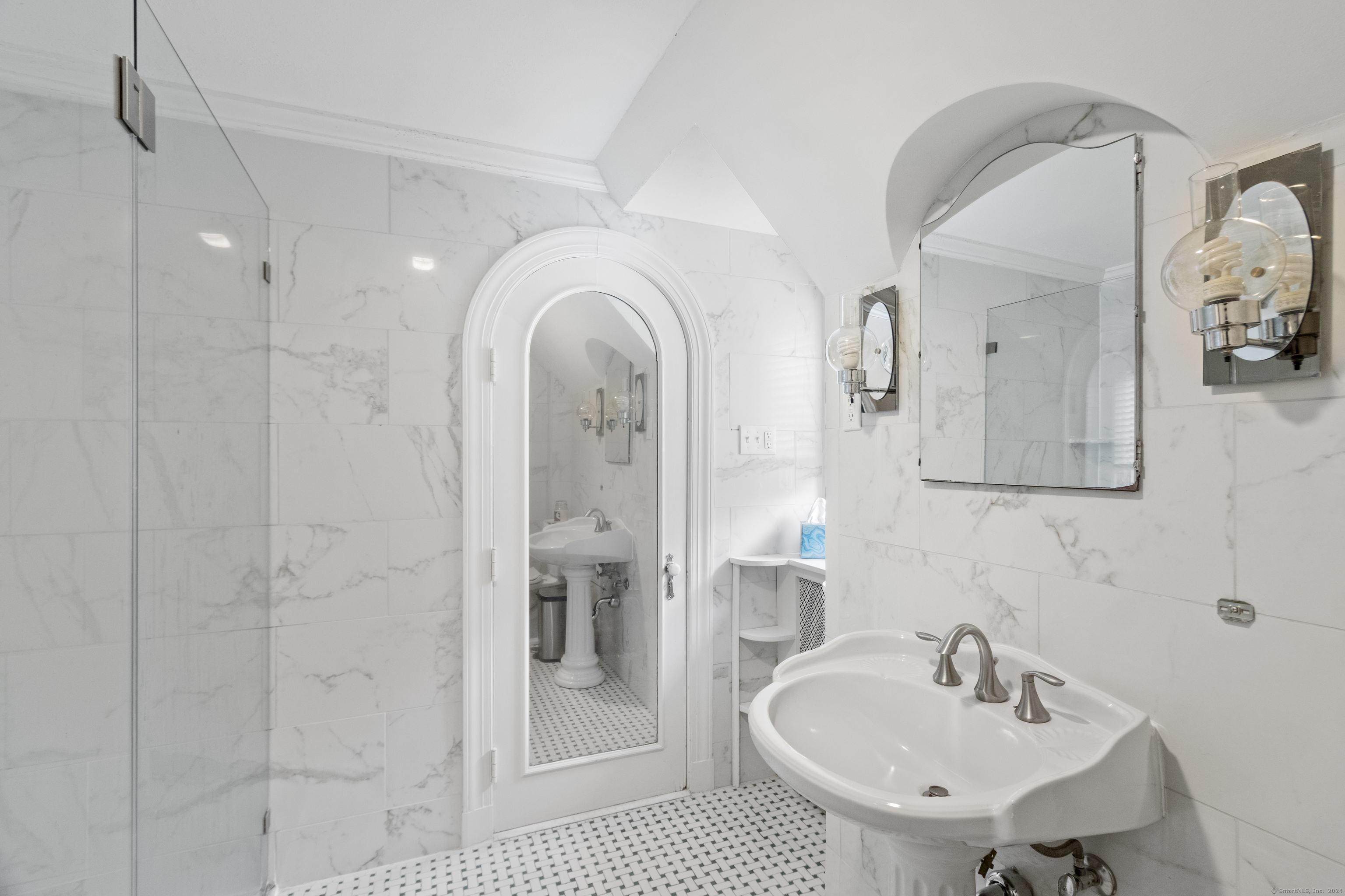 386 Bloomfield Avenue, West Hartford, Connecticut image 22
