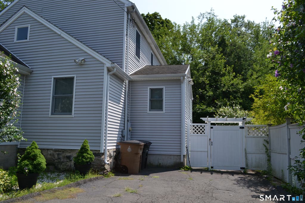 Photo of 40 Emma Road, Stamford, CT 06905 (MLS # 24196285)