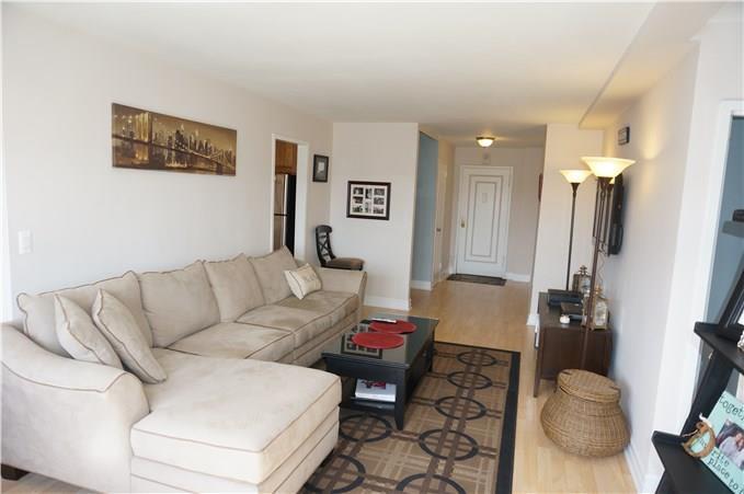 Photo 1 of 54 W North Street 505, Stamford, Connecticut, $154,000, Web #: 99137185