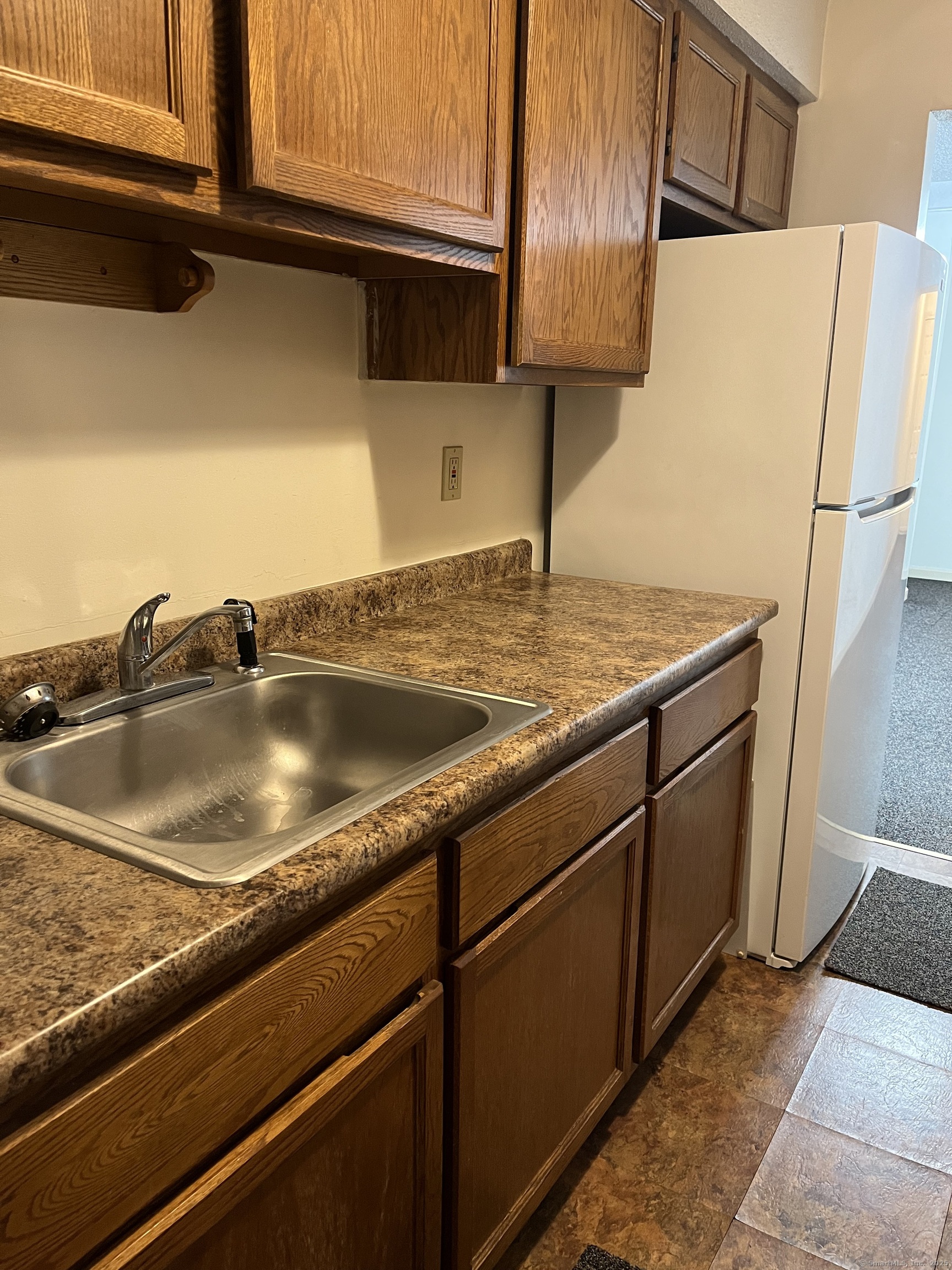 10 Concorde Way #A2, Windsor Locks, Connecticut image 10
