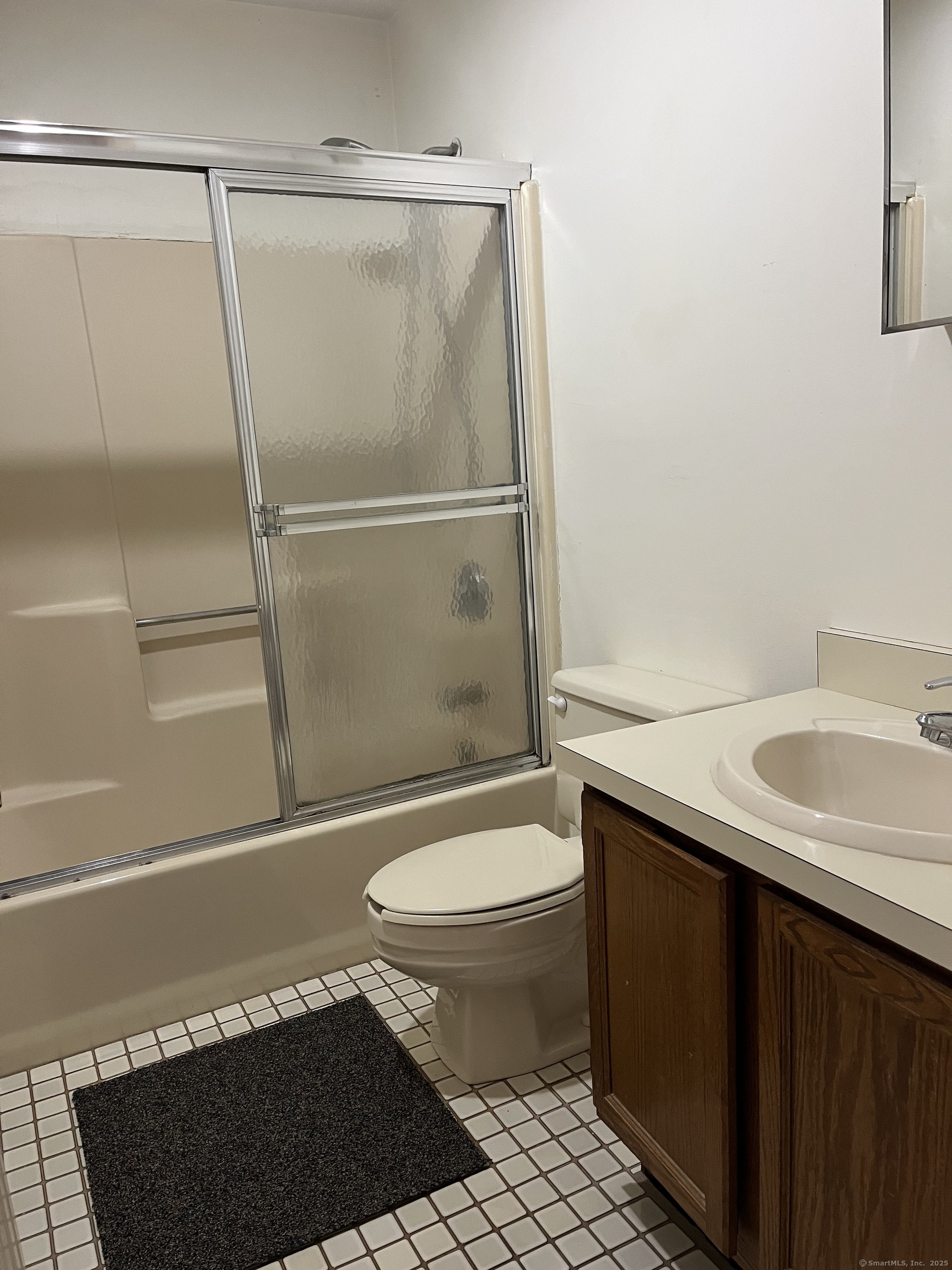 10 Concorde Way #A2, Windsor Locks, Connecticut image 4