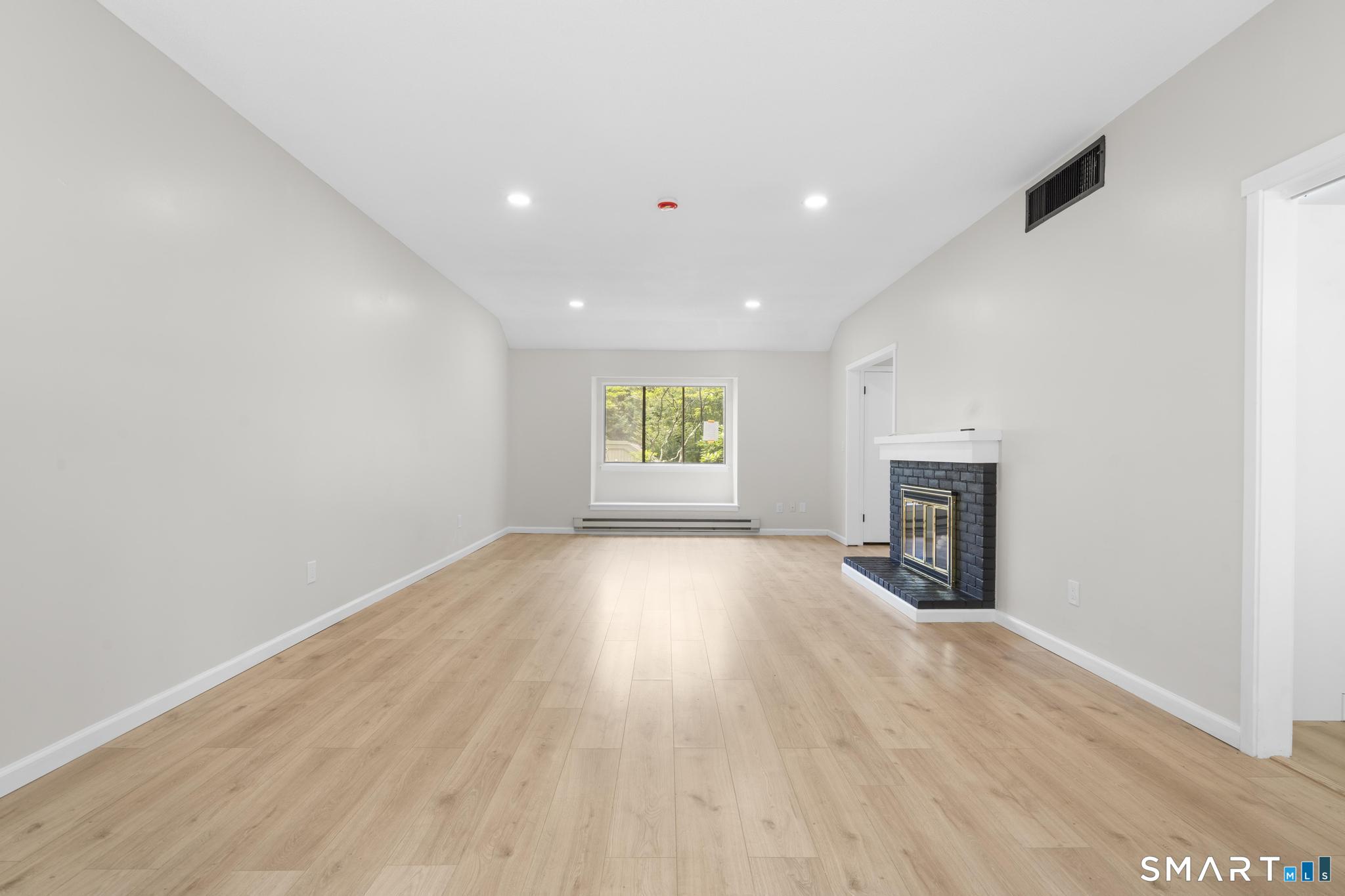701 Heritage Village A
