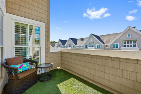 Tiny photo for 77 Havemeyer Lane #420, Stamford, CT 06902 (MLS # 24133140)