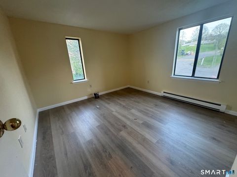 Photo of 184 Burgundy Hill Lane #184, Middletown, CT 06457 (MLS # 24170218)