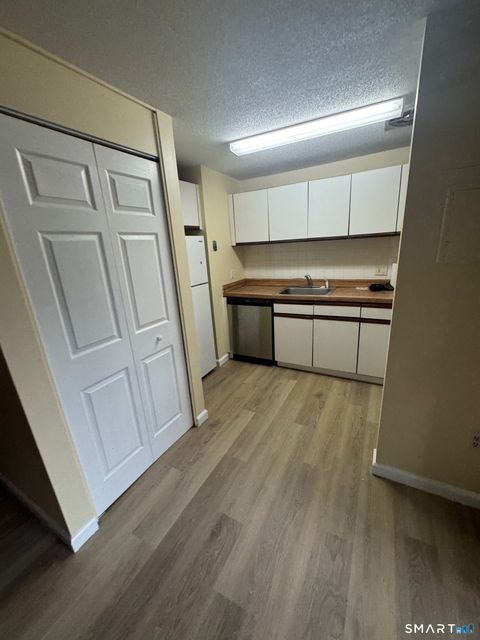 Tiny photo for 184 Burgundy Hill Lane #184, Middletown, CT 06457 (MLS # 24170218)