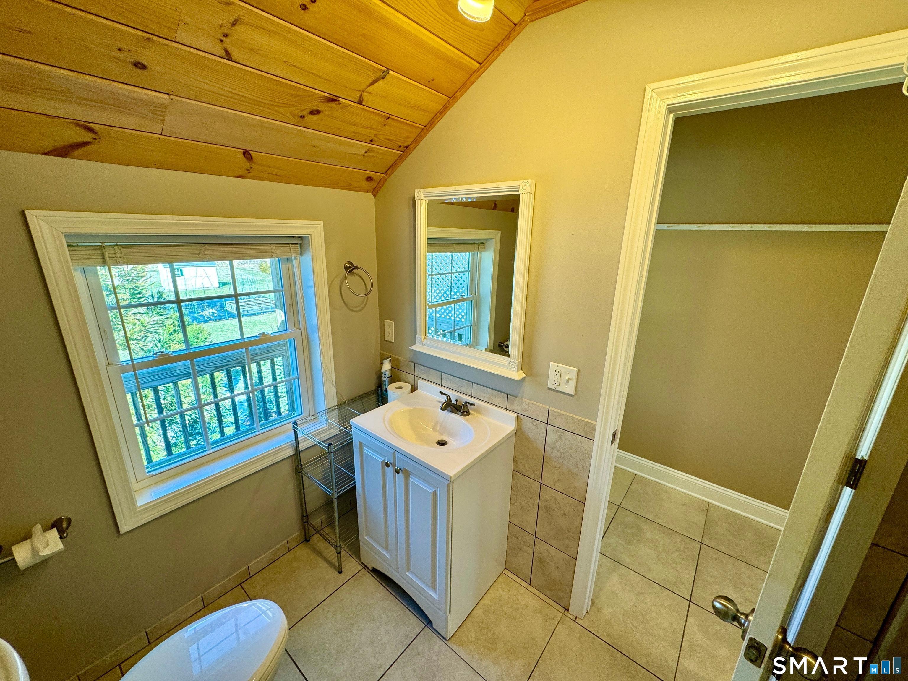 114 Meadowlark Lane