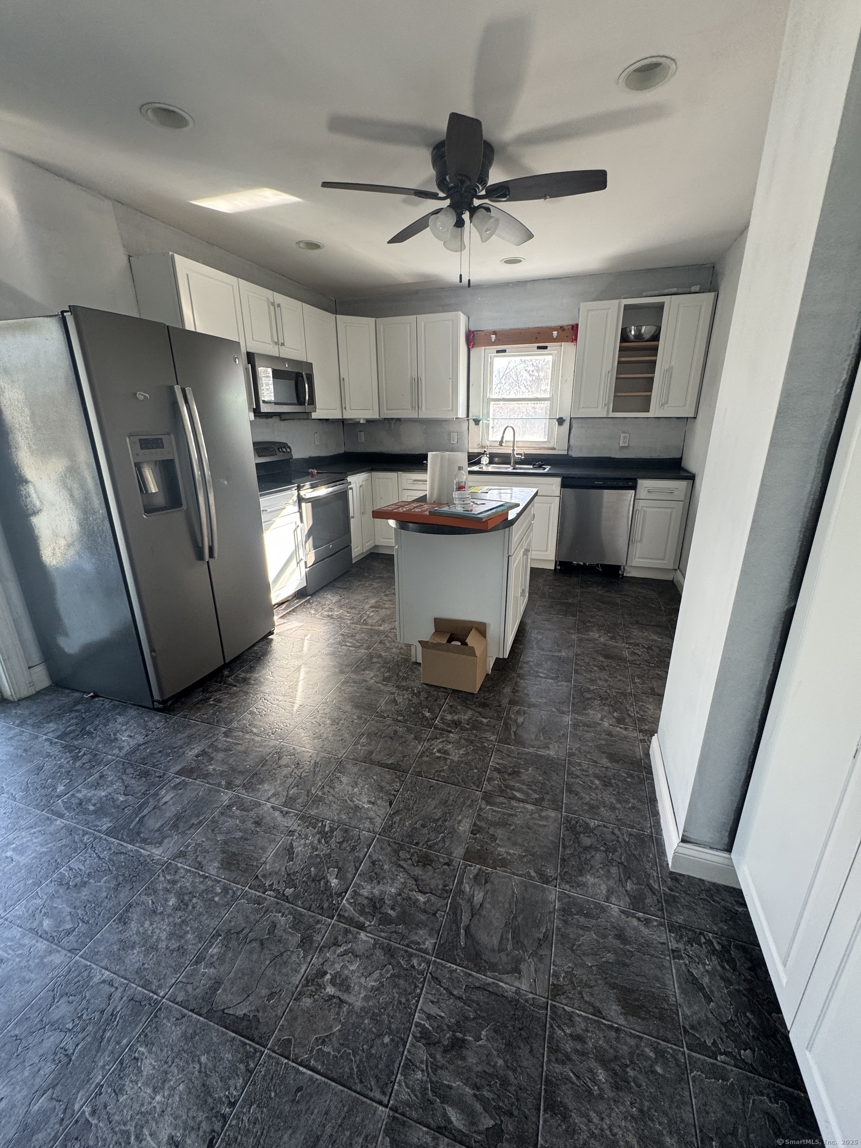 7 Carver Avenue, Norwich, Connecticut image 18