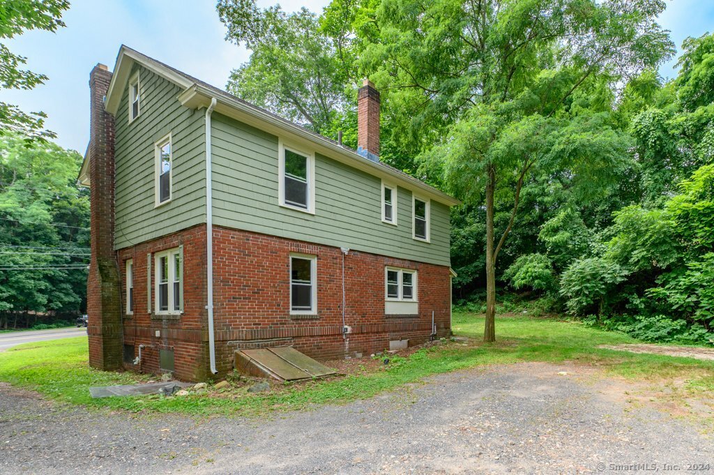 250 Terryville Avenue, Bristol, Connecticut image 32