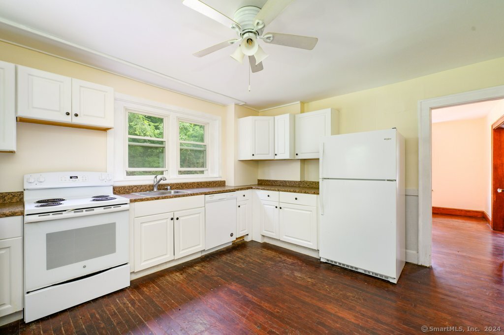 250 Terryville Avenue, Bristol, Connecticut image 5