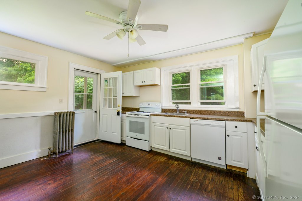 250 Terryville Avenue, Bristol, Connecticut image 6