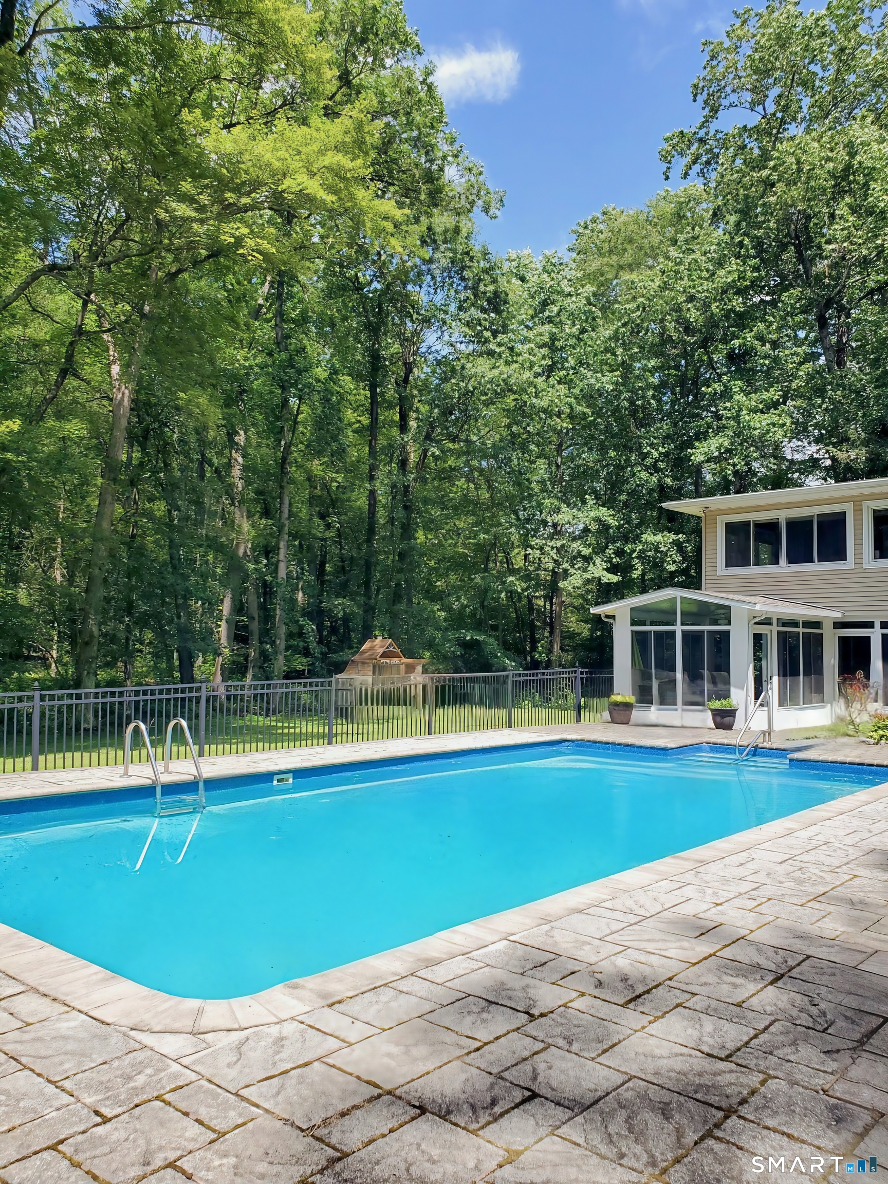 137 Guinea Road