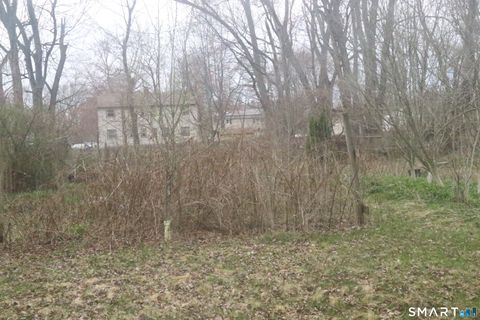 Tiny photo for 5 Arlington Road, Bloomfield, CT 06002 (MLS # 24166442)