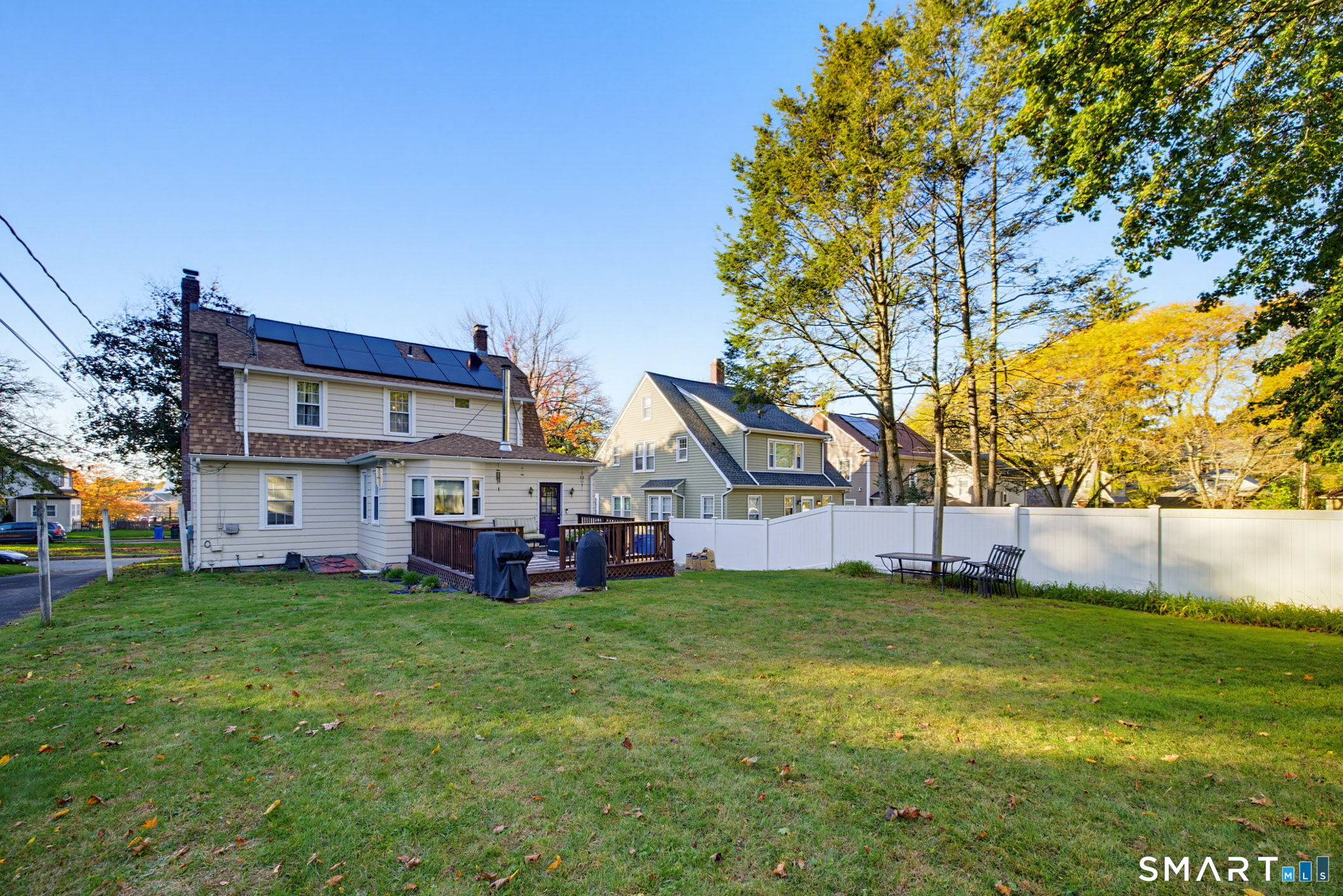 32 Collins Parkway