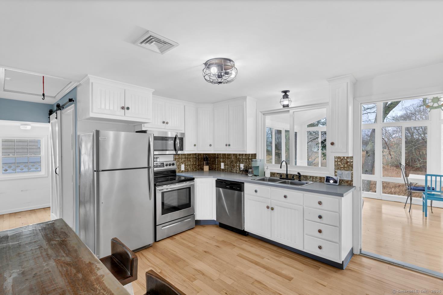 37 Woodland Drive, Old Saybrook, Connecticut image 13